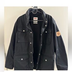 Fjallraven Raven Jacket (bonus hat)